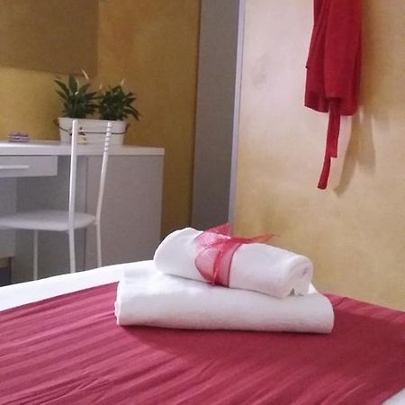B&B Fiumicino Airport Resort ภายนอก รูปภาพ