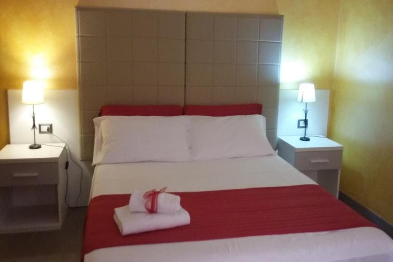 B&B Fiumicino Airport Resort ภายนอก รูปภาพ