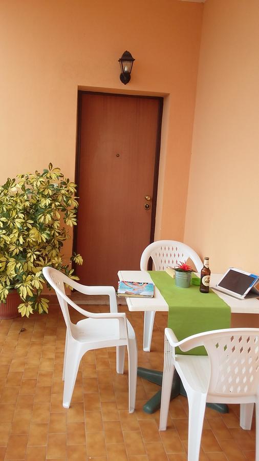 B&B Fiumicino Airport Resort ภายนอก รูปภาพ