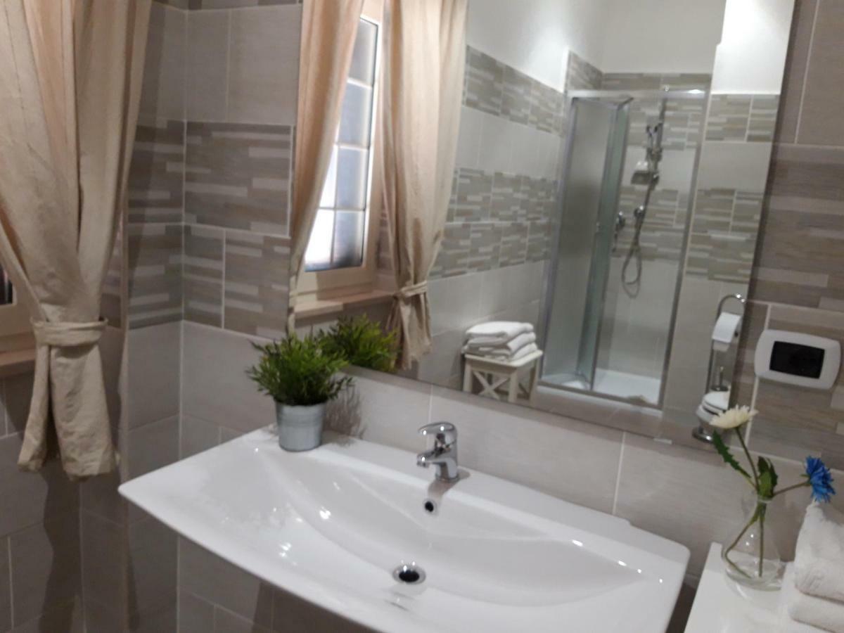 B&B Fiumicino Airport Resort ภายนอก รูปภาพ
